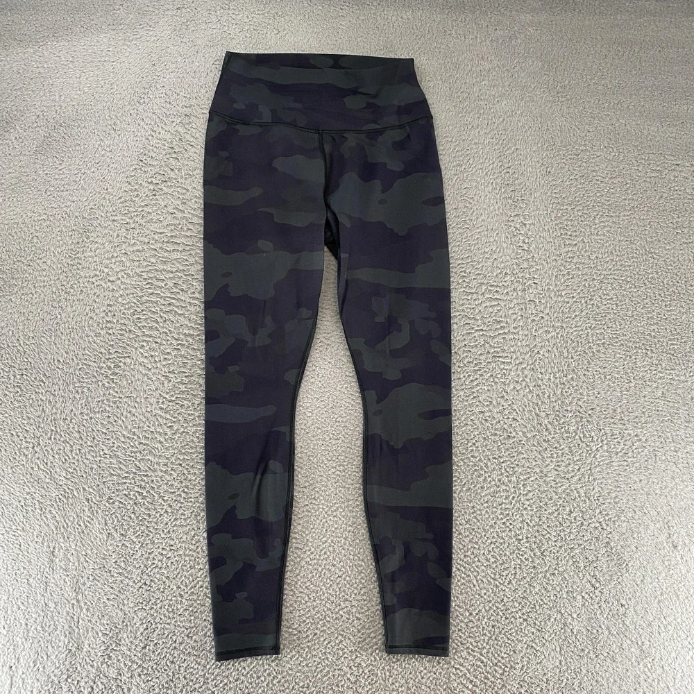 Alo Yoga Airbrush Leggings Womens‎ Small Camo High Waist Workout Stretch